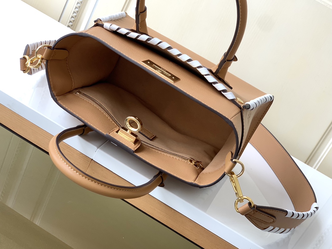 [TOP] Louis Vuitton LV  On My Side Tote Braided series Bag