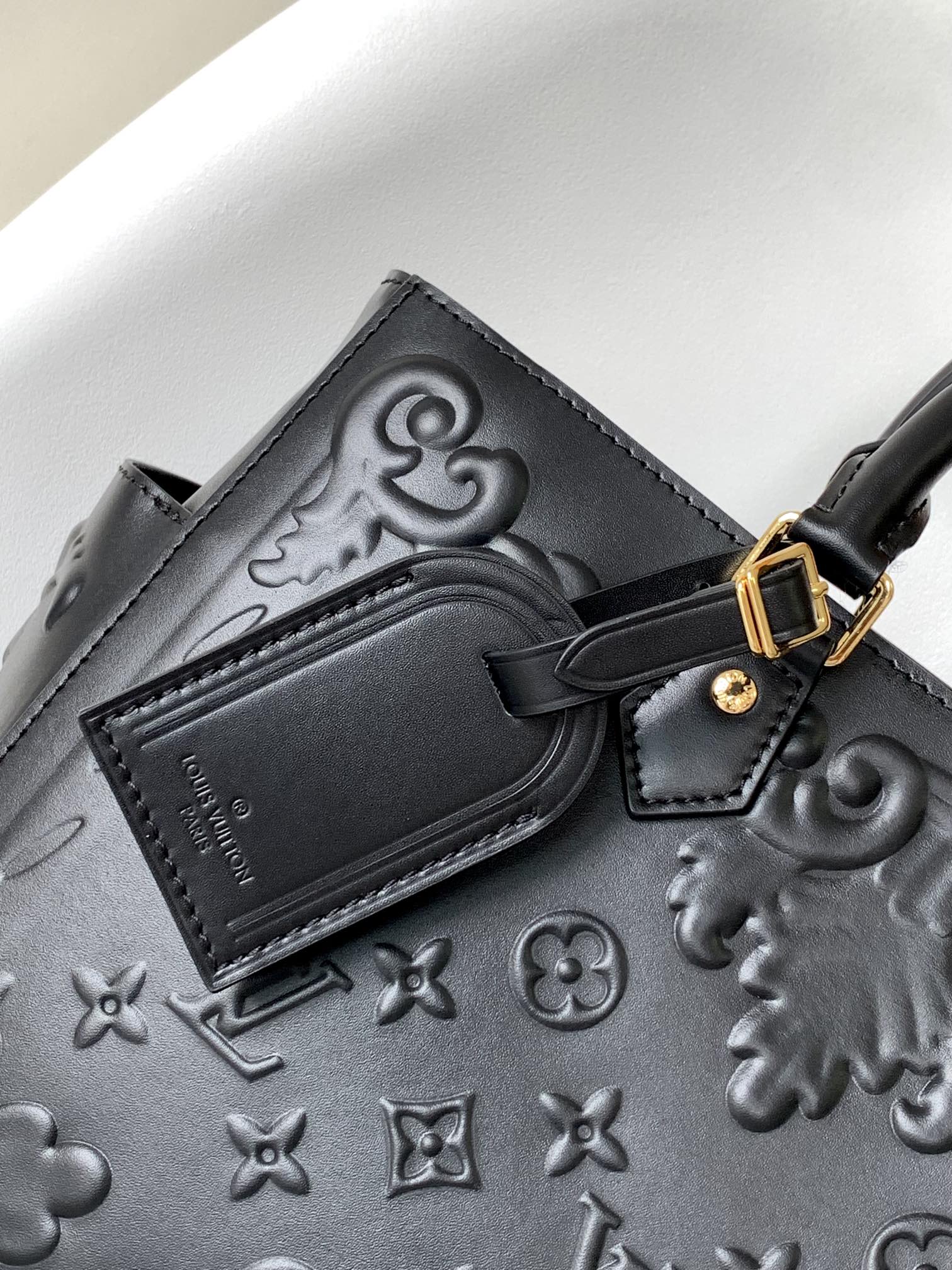 [TOP] Louis Vuitton LV  Ornaments Sac Plat Tote Bag 32.0 x 26.0 x 13.0 cm-Black