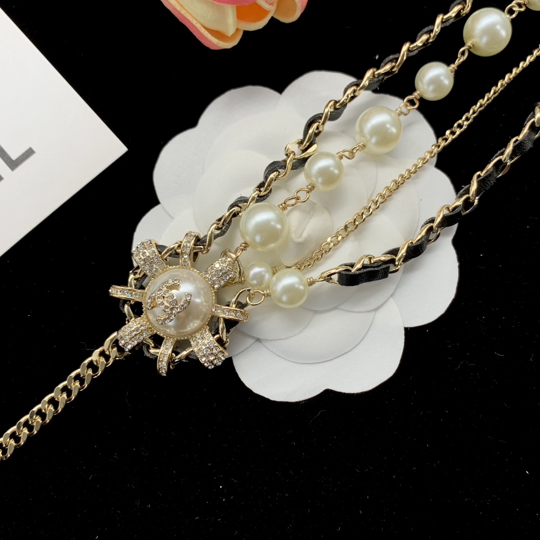 [TOP] CHANEL Pearl/Diamond Choker Necklace