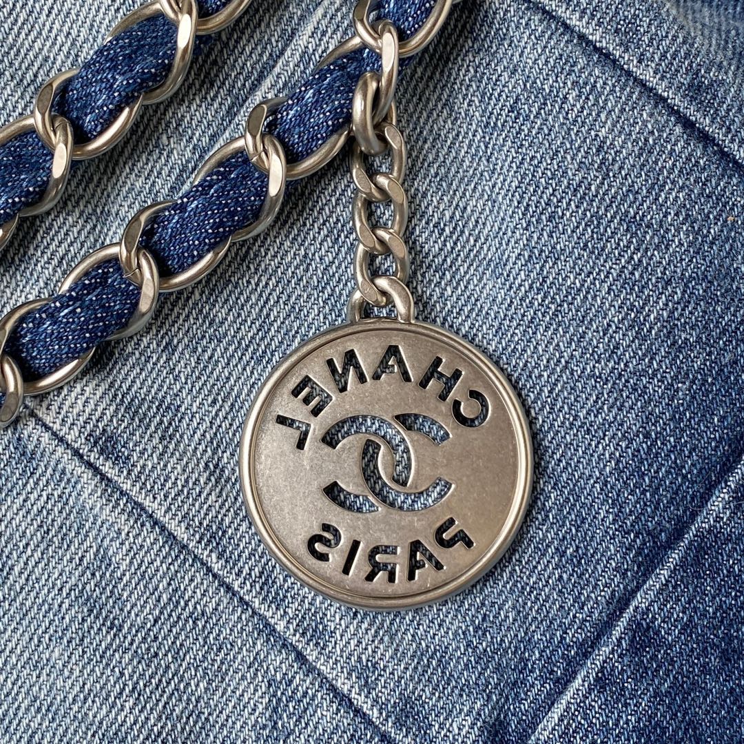[TOP] CHANEL Gabrielle Travel Metal/Denim Interwoven Chain 35x37x7cm/39x42x8cm - Navy
