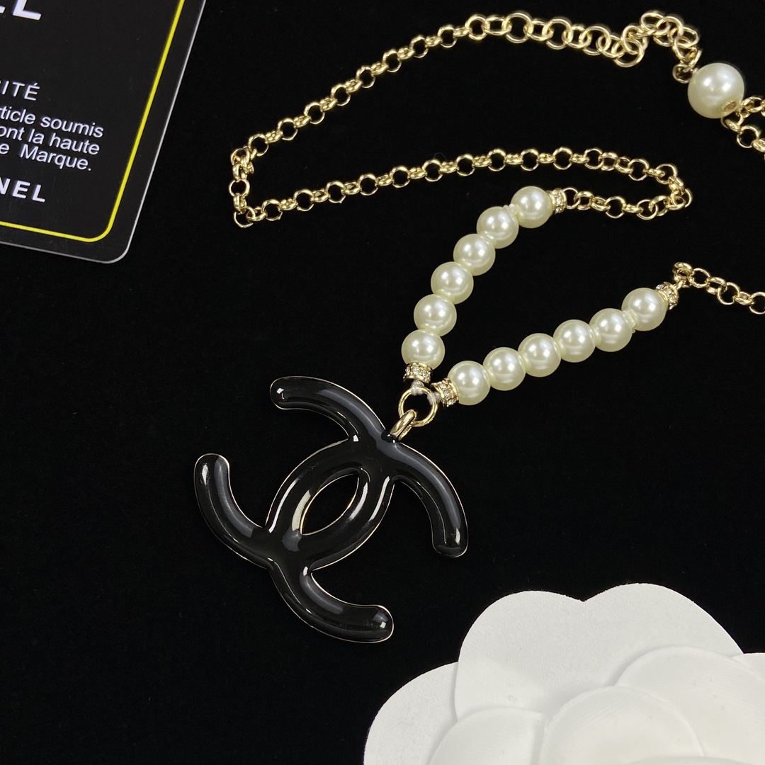 [TOP] CHANEL Metal/Pearl Gradient Diamond Necklace - Gold