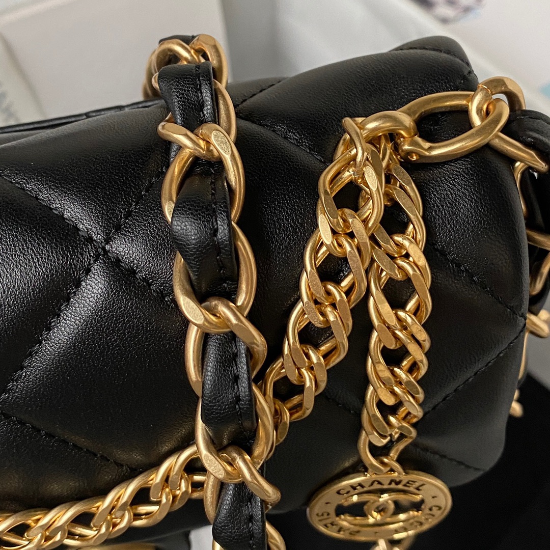 [TOP] CHANEL Mini Square Adjustable Coin Chain Flap Bag SS21 12x21x7 cm - Black