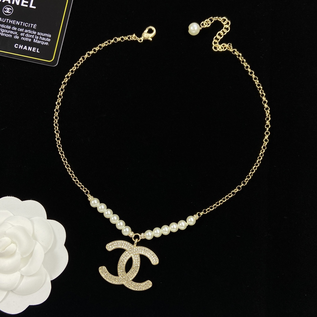 [TOP] CHANEL Metal/Pearl Gradient Diamond Necklace - Gold