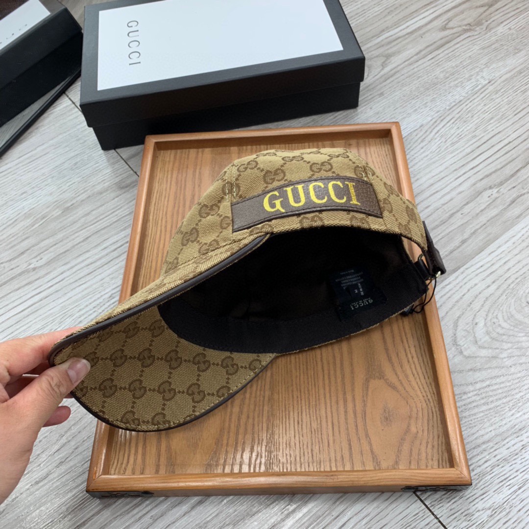 [TOP] GUCCI  Baseball Cap - Brown