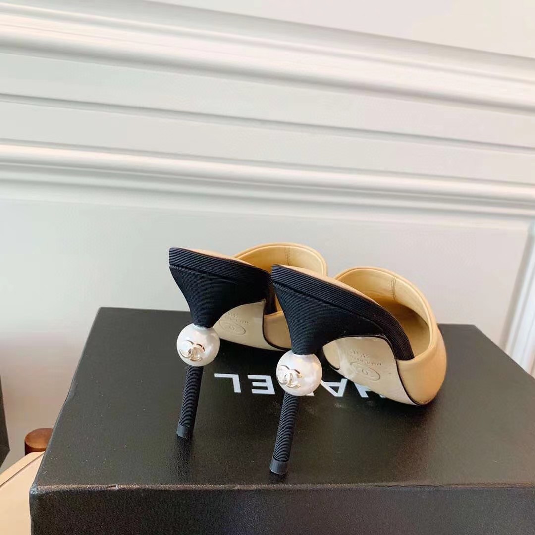 [TOP] CHANEL High Heel - beige