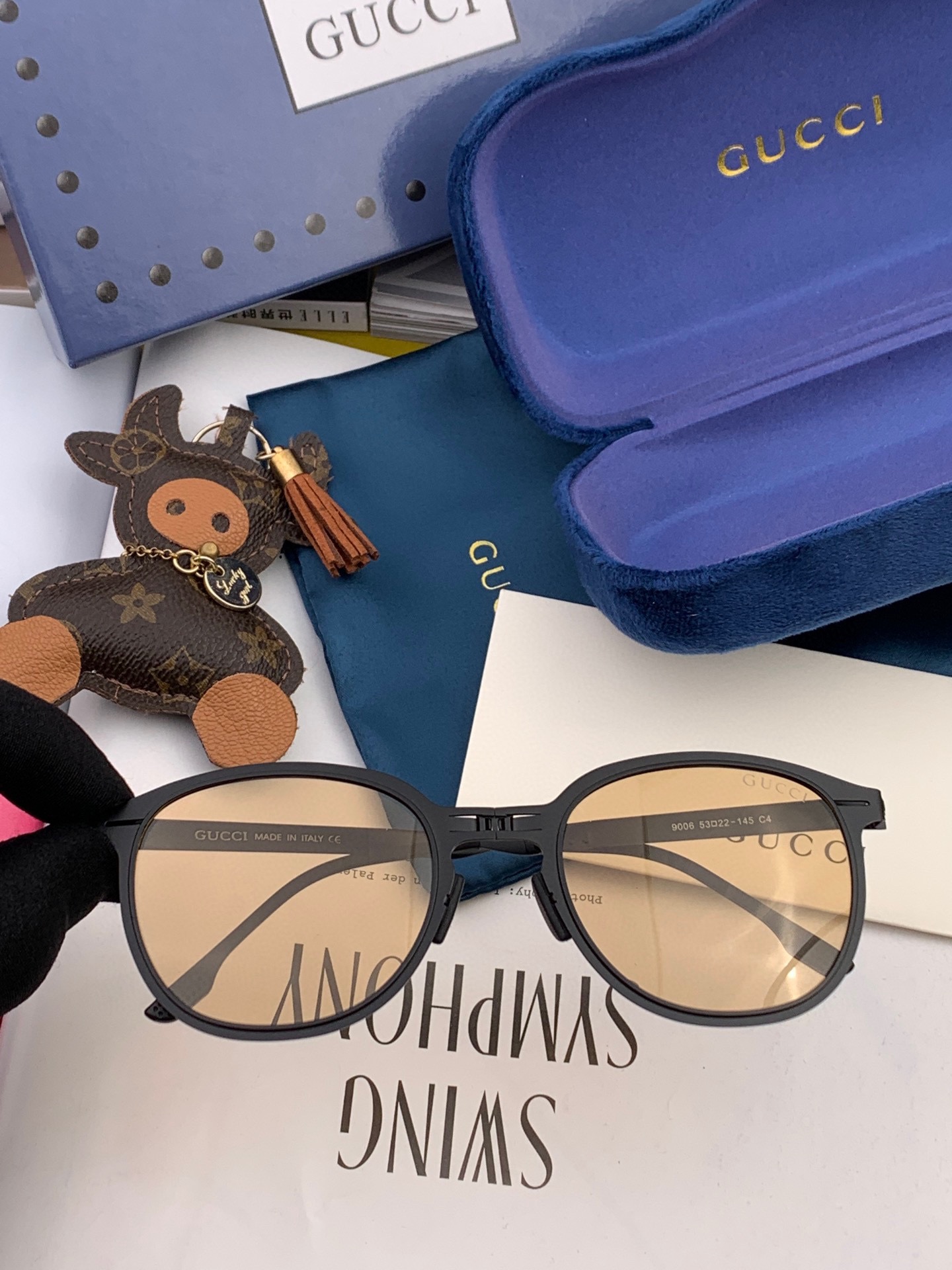 [TOP] Gucci  Sunglasses  - 3 Color