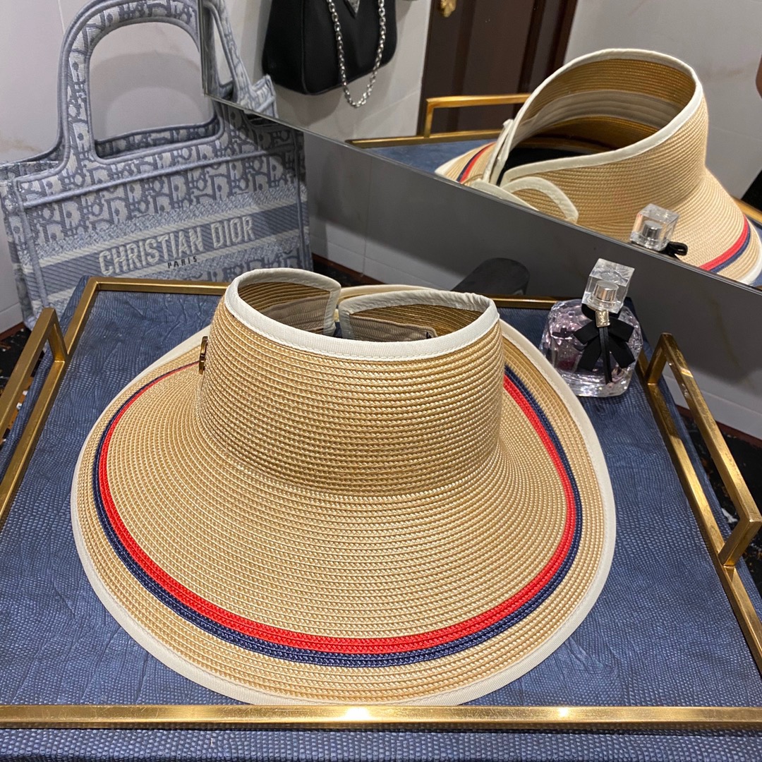 [TOP] GUCCI  Baseball Cap - Brown