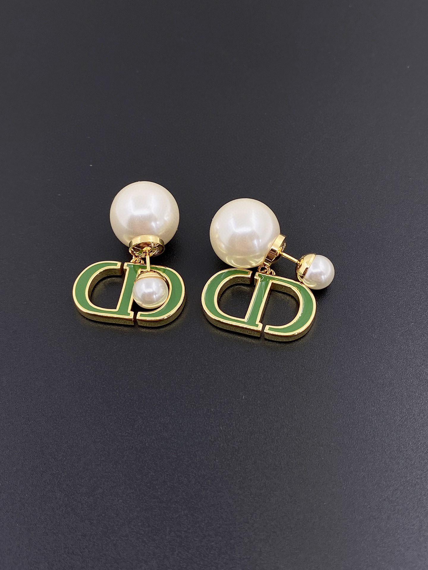 [Top] Christian Dior large/small pearl stud earrings - 3 colors
