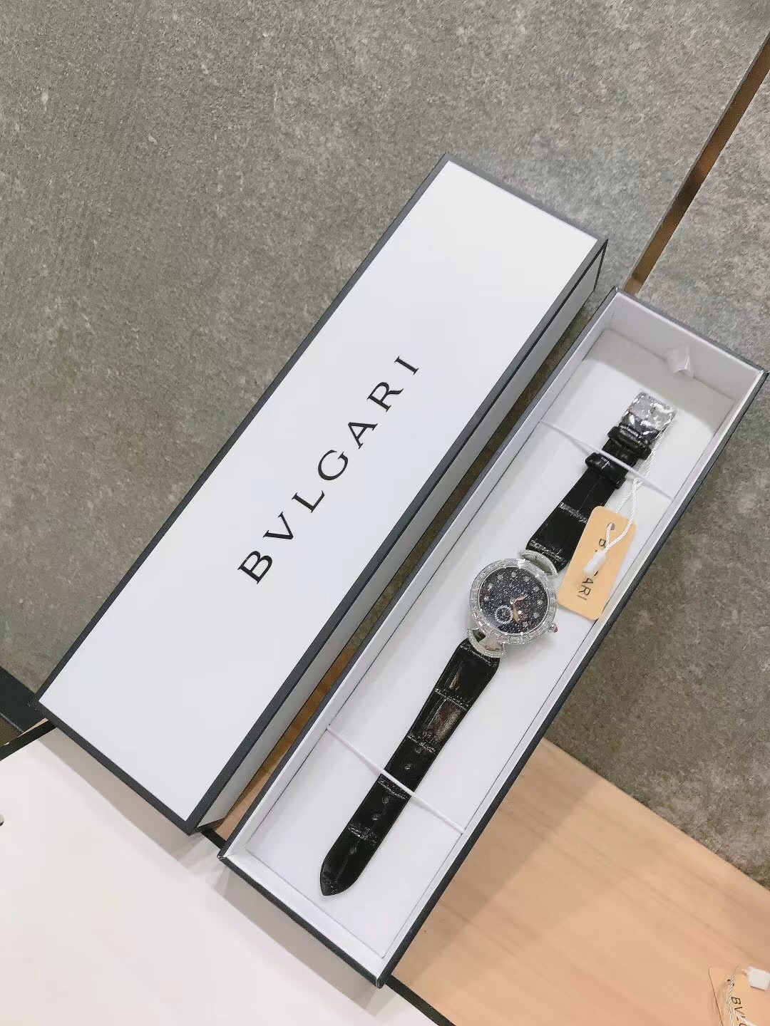 [Top] BVLGARI DIVAS'DREAM Watches with Diamond - 2 Color