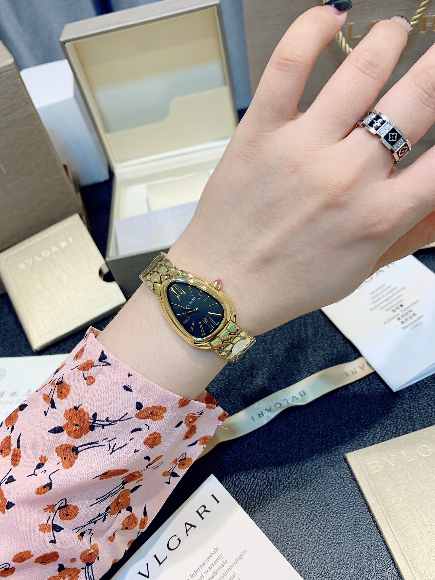 [Top] BVLGARI Serpenti Seduttori Watches with Diamond - Gold