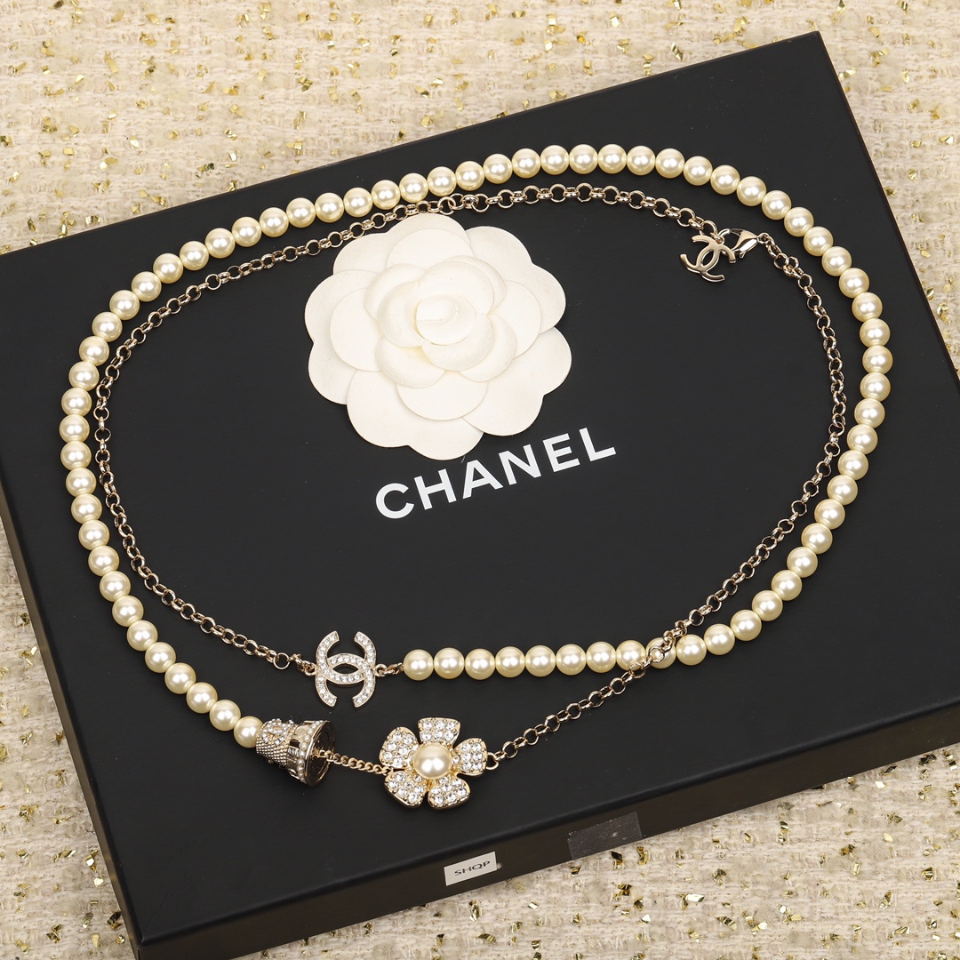 [TOP] CHANEL Diamond Logo Potted Flower Pearl Necklace