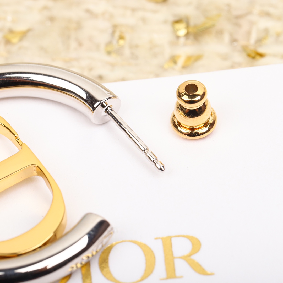 [TOP] Christian Dior J'  Half Hoop Letter Earrings