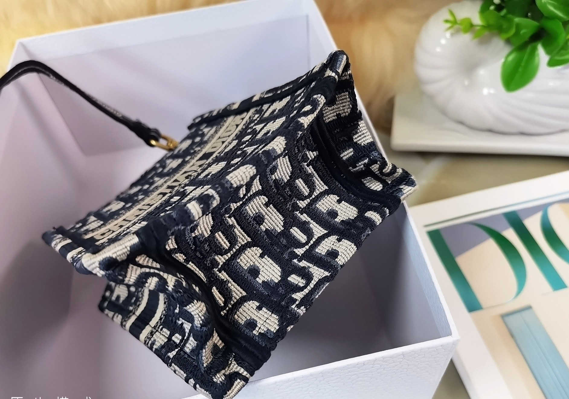 [TOP] Christian Dior Mico Mini Book Tote Bag Monogram 13X18X7CM