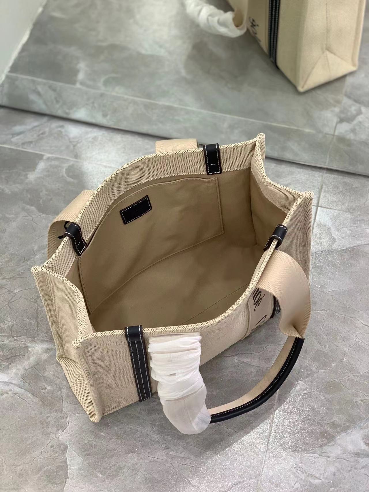 [TOP] Chloe  Woody Tote Bag - Denim