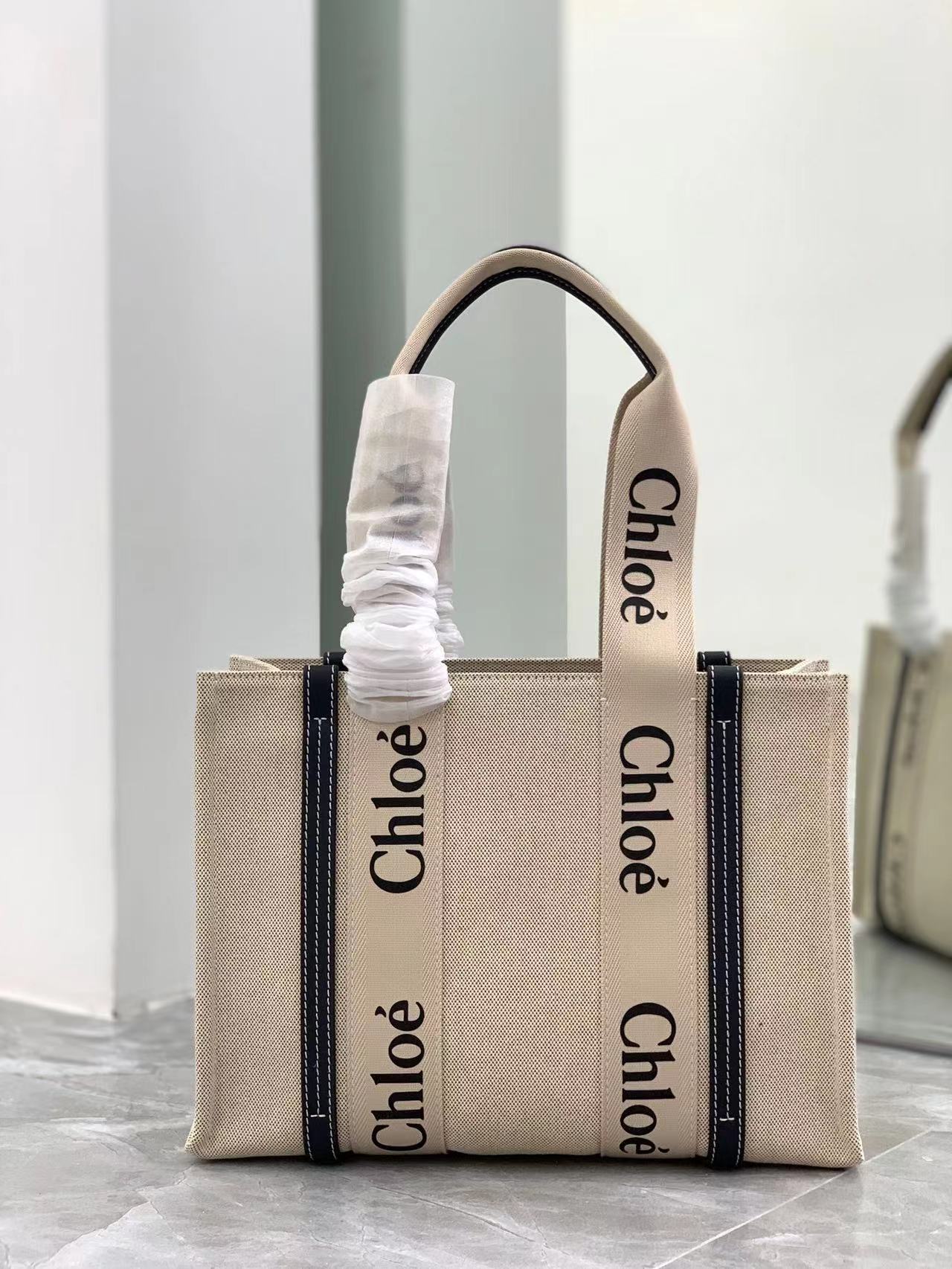 [TOP] Chloe  Woody Tote Bag - Denim