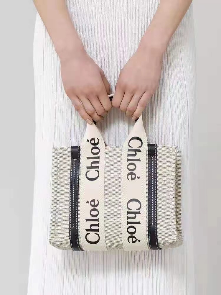 [TOP] Chloe  Woody Tote Bag - Denim