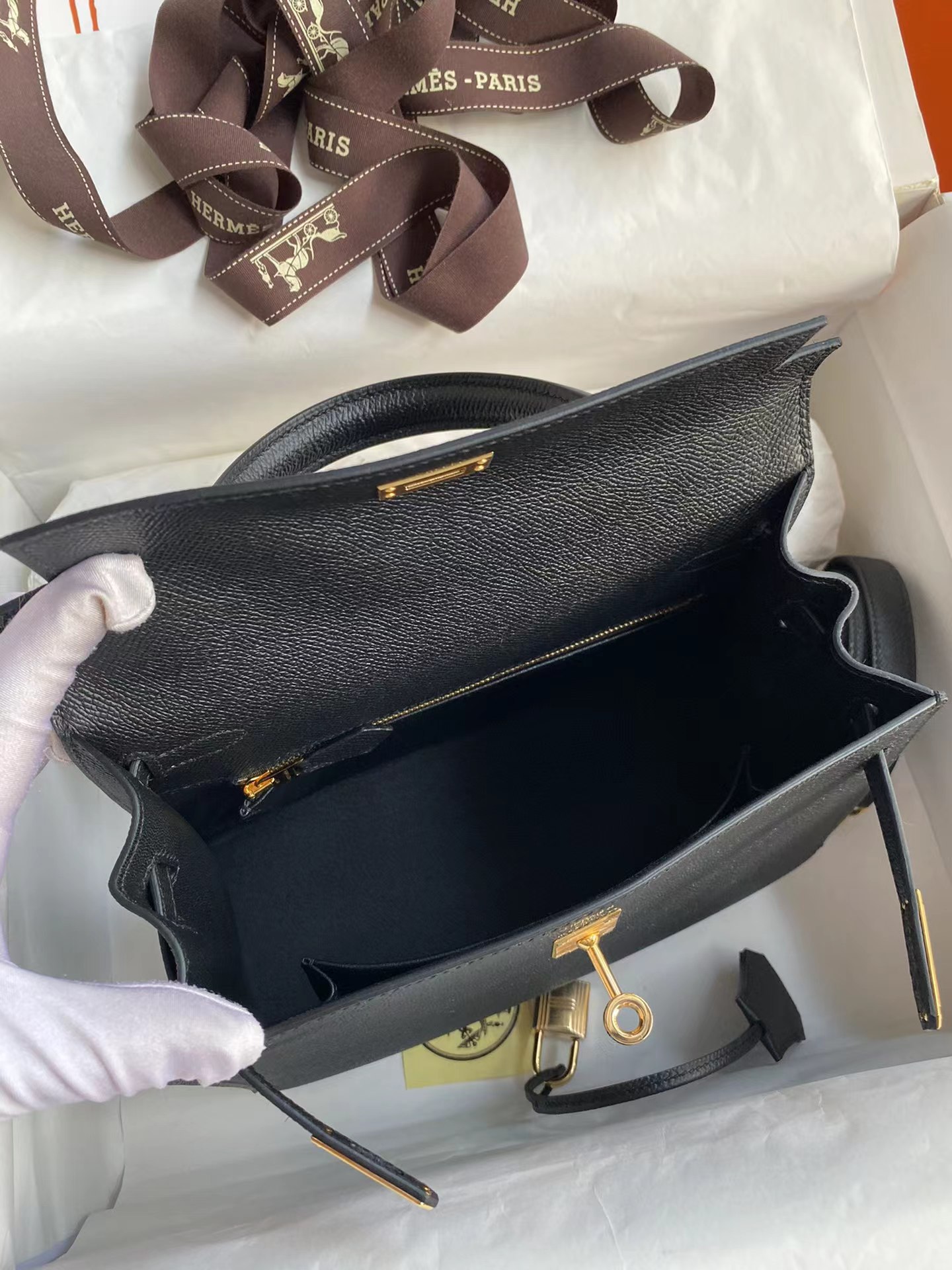 [TOP] HERMES Kelly Epsom Leather 19cm/25cm/28cm/32cm -  Black & GHW/SHW