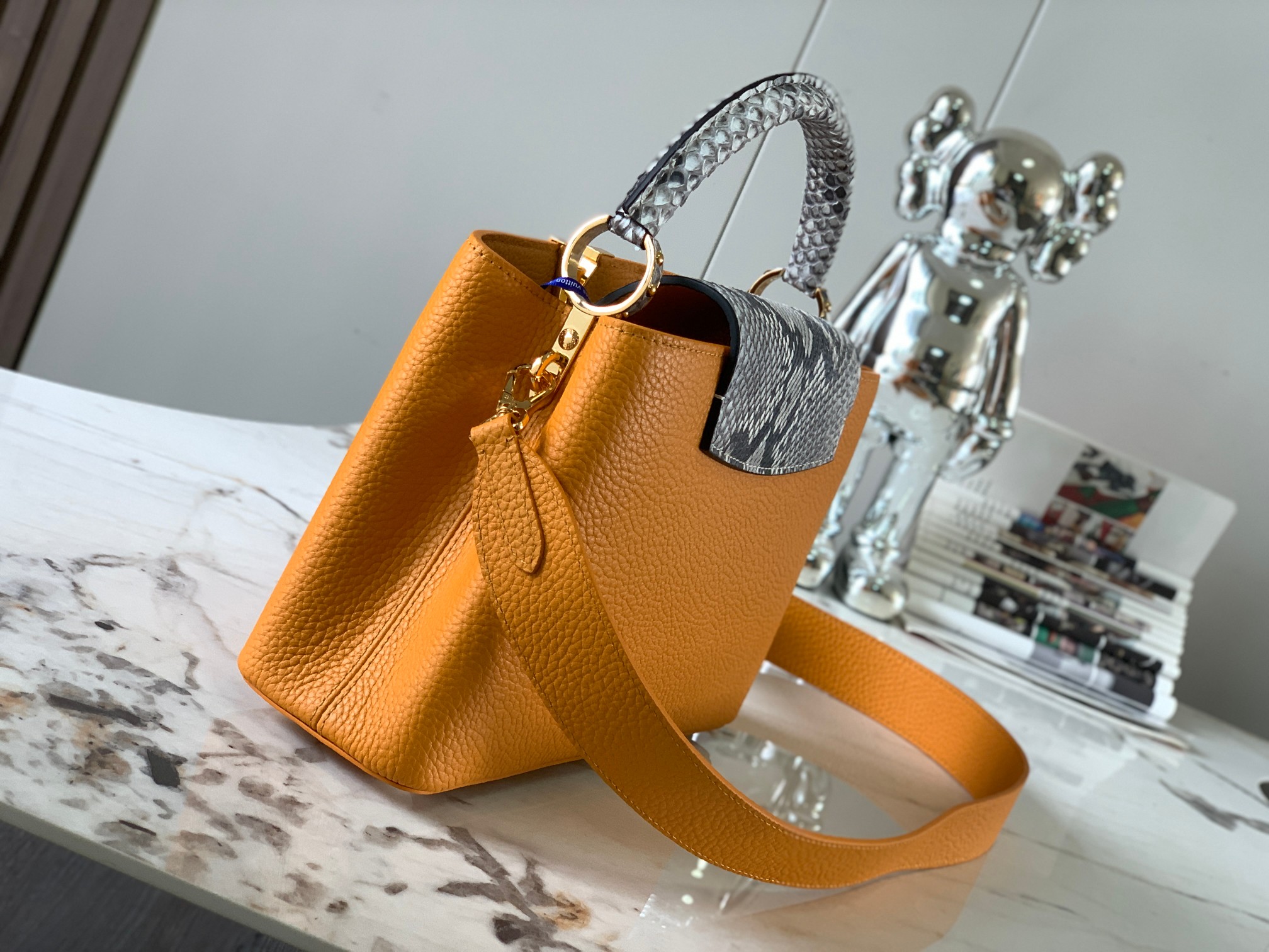 [TOP] Louis Vuitton LV Capucines Python Gold Buckle Bag - Yellow