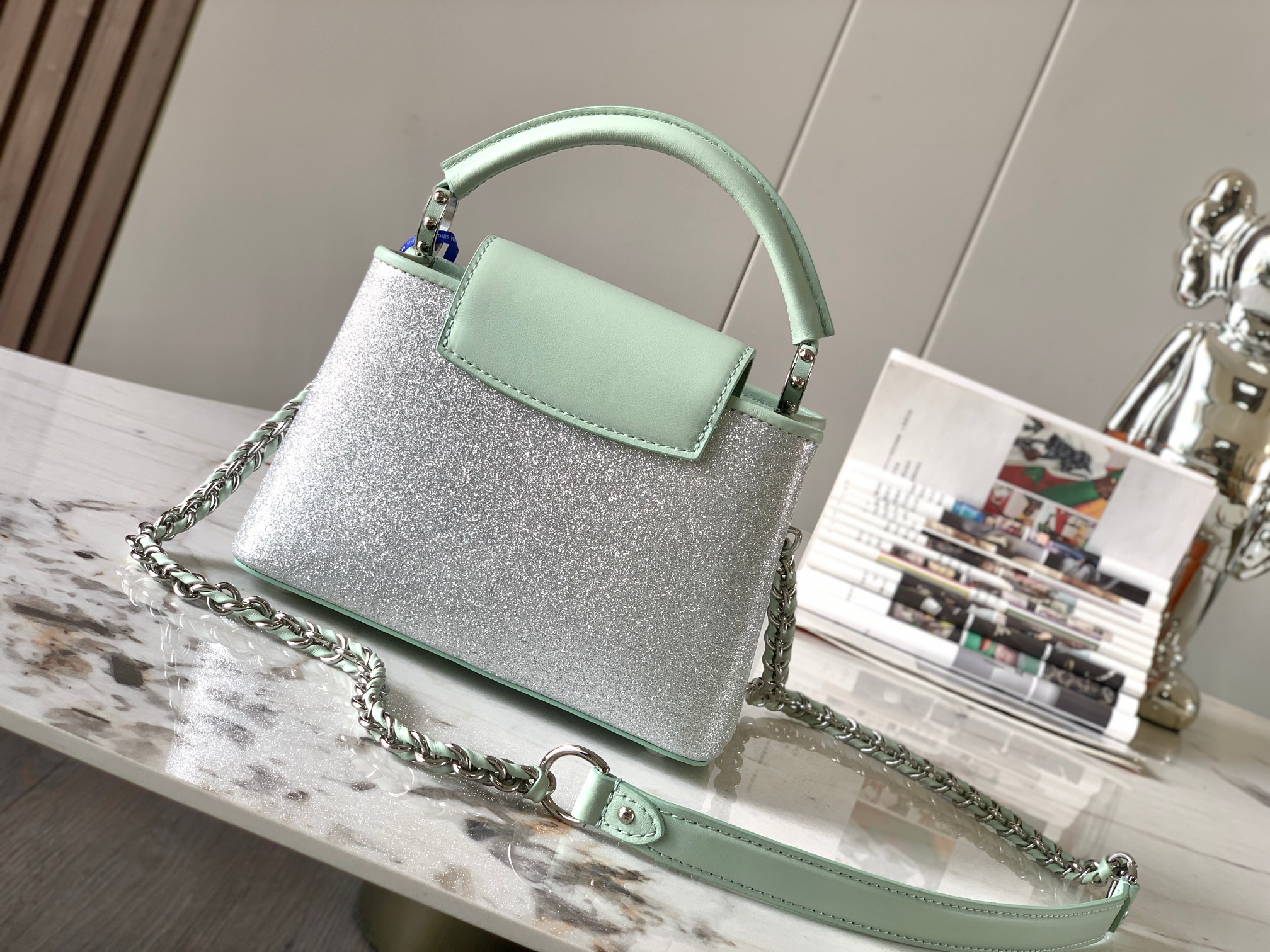 [TOP] Louis Vuitton LV Capucines Star Crystal Shell Buckle Bag 2 Sizes-Sliver