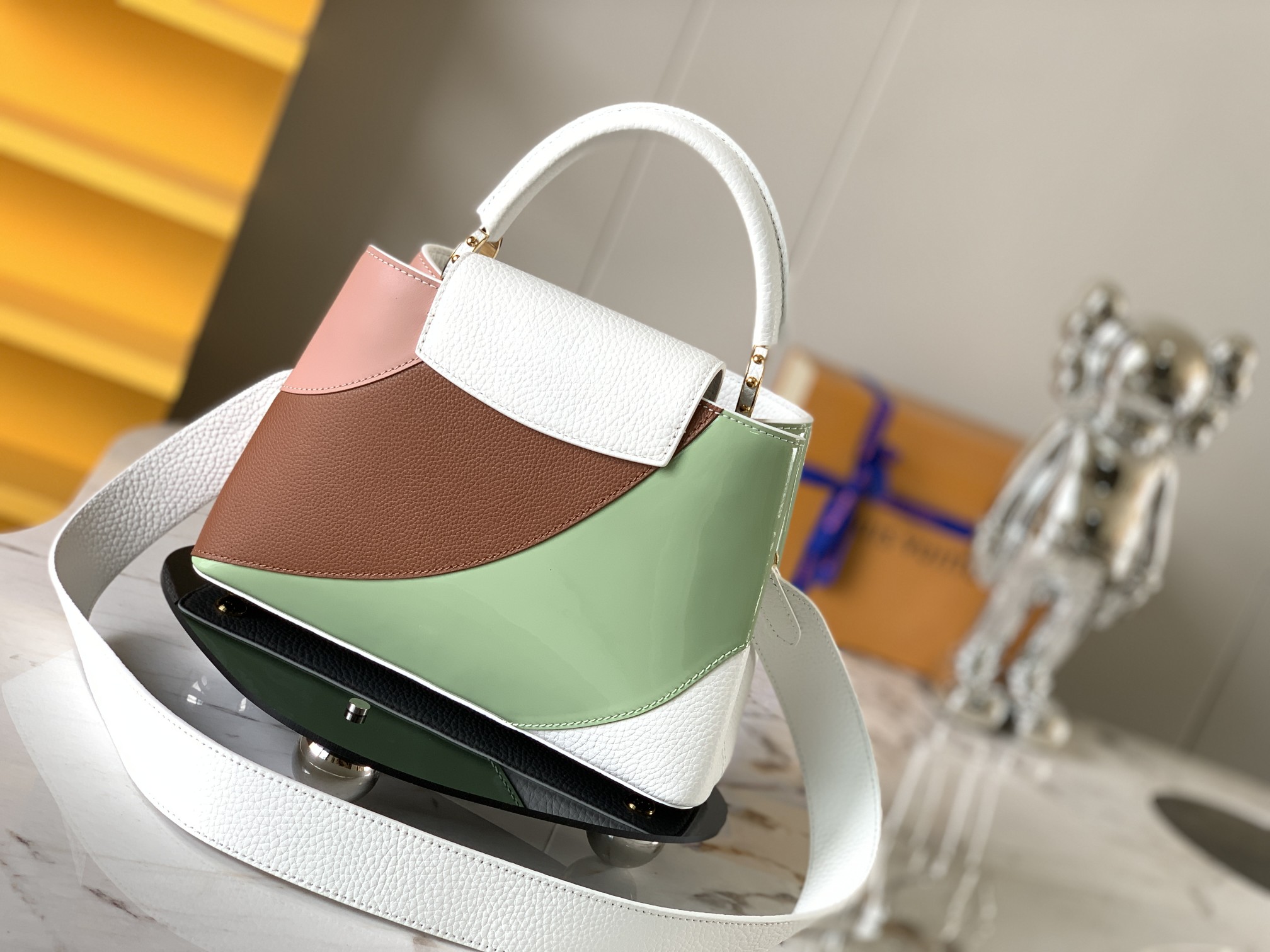 [TOP] Louis Vuitton LV Capucines Bag 2 Sizes-White and Pink and Green and Brown