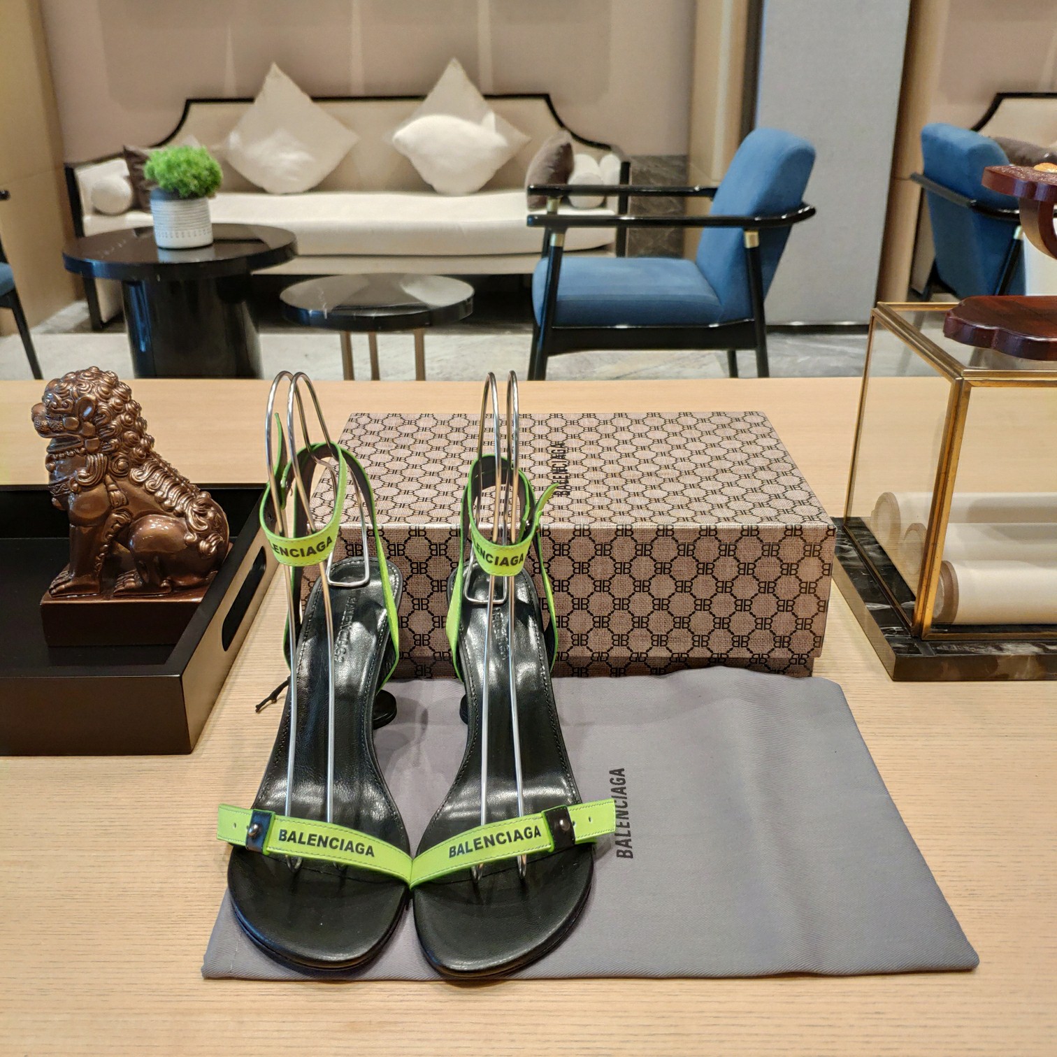 [TOP] BALENCIAGA  pumps - 2 Color