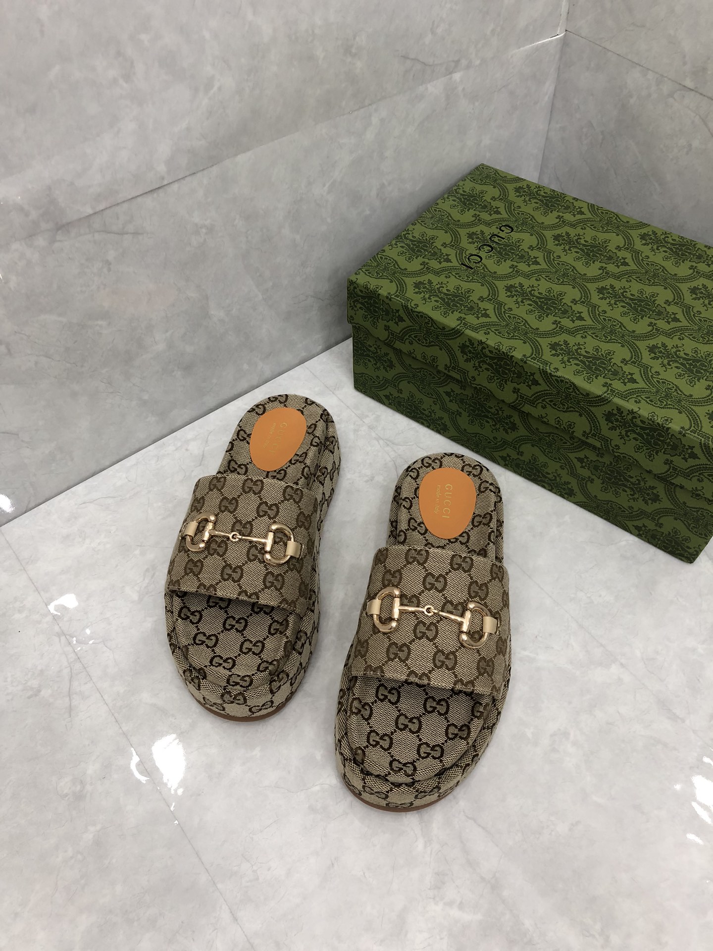 [TOP] GUCCI G*G Giant Platform Slides - 3 Color