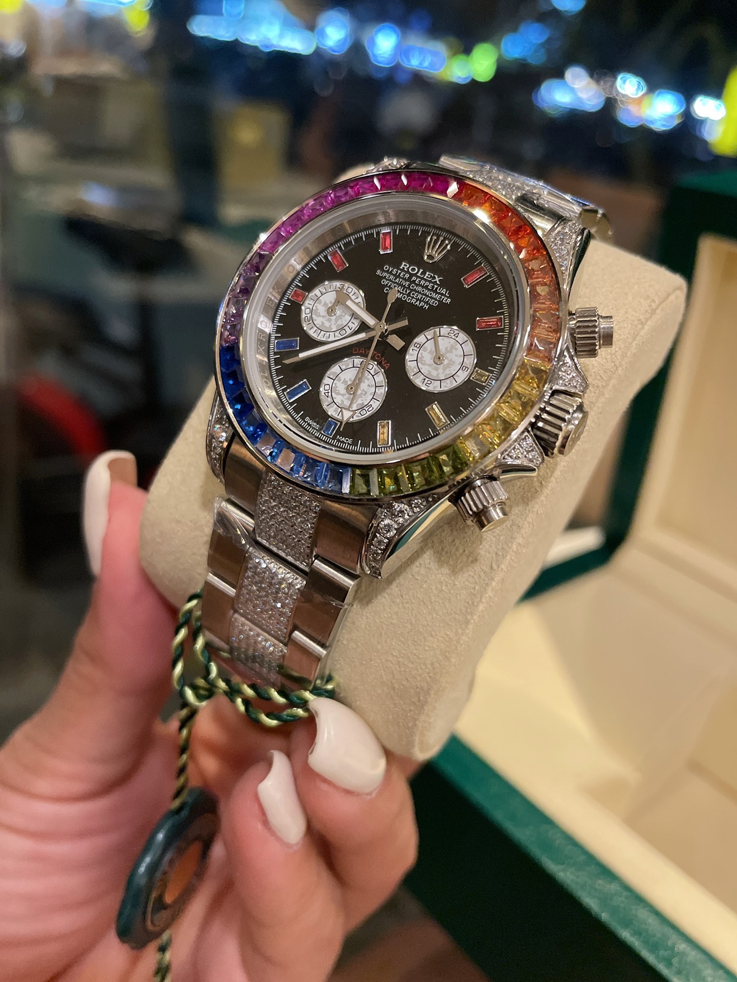 [TOP] ROLEX Daytona Rainbow Black Dial - Rose Gold