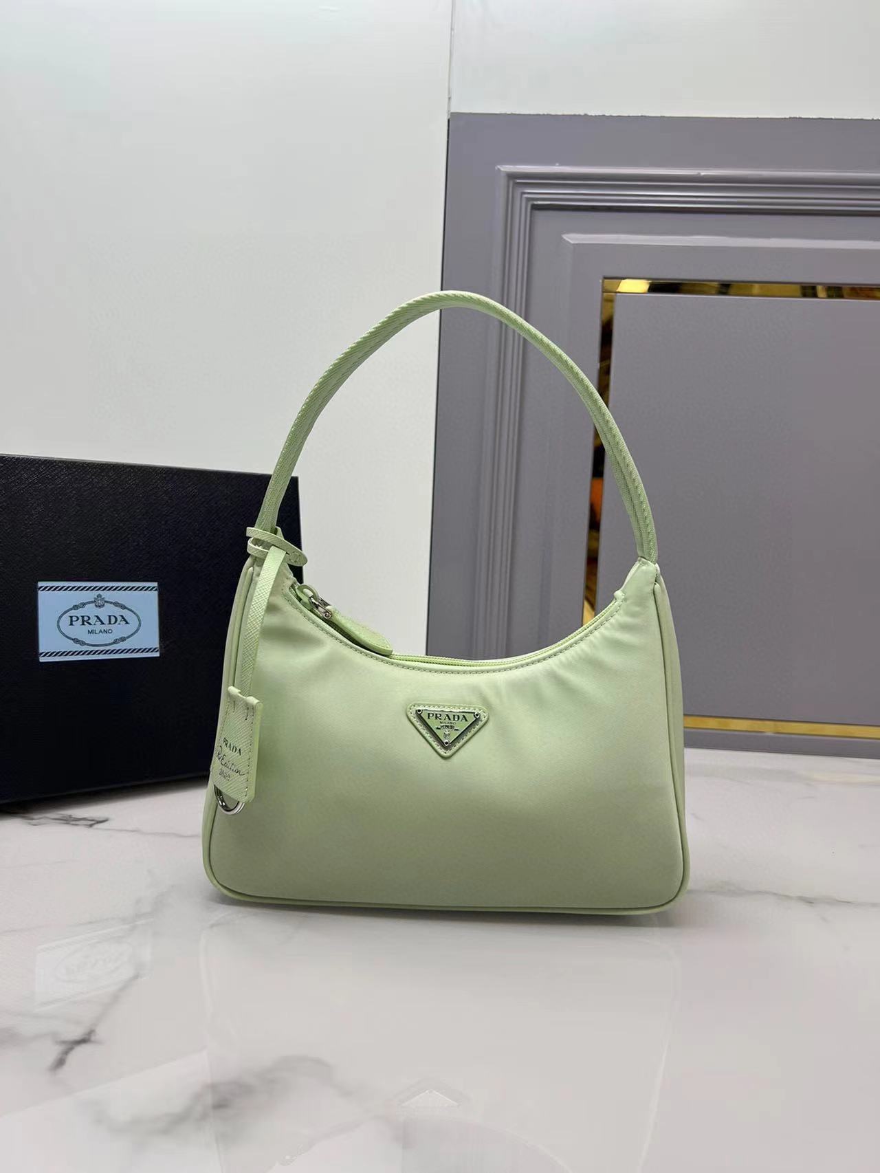 [TOP] PRADA  Re-Nylon Re-Edition 2000 Leather Mini Bag 22×17×6cm - 2 Color