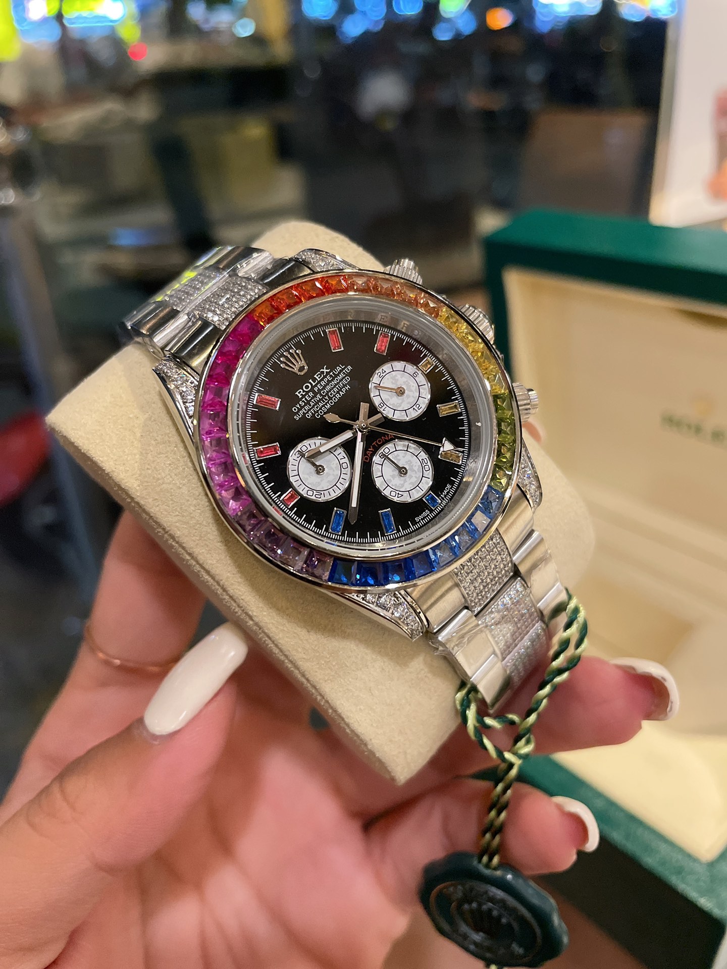 [TOP] ROLEX Daytona Rainbow Black Dial - Rose Gold