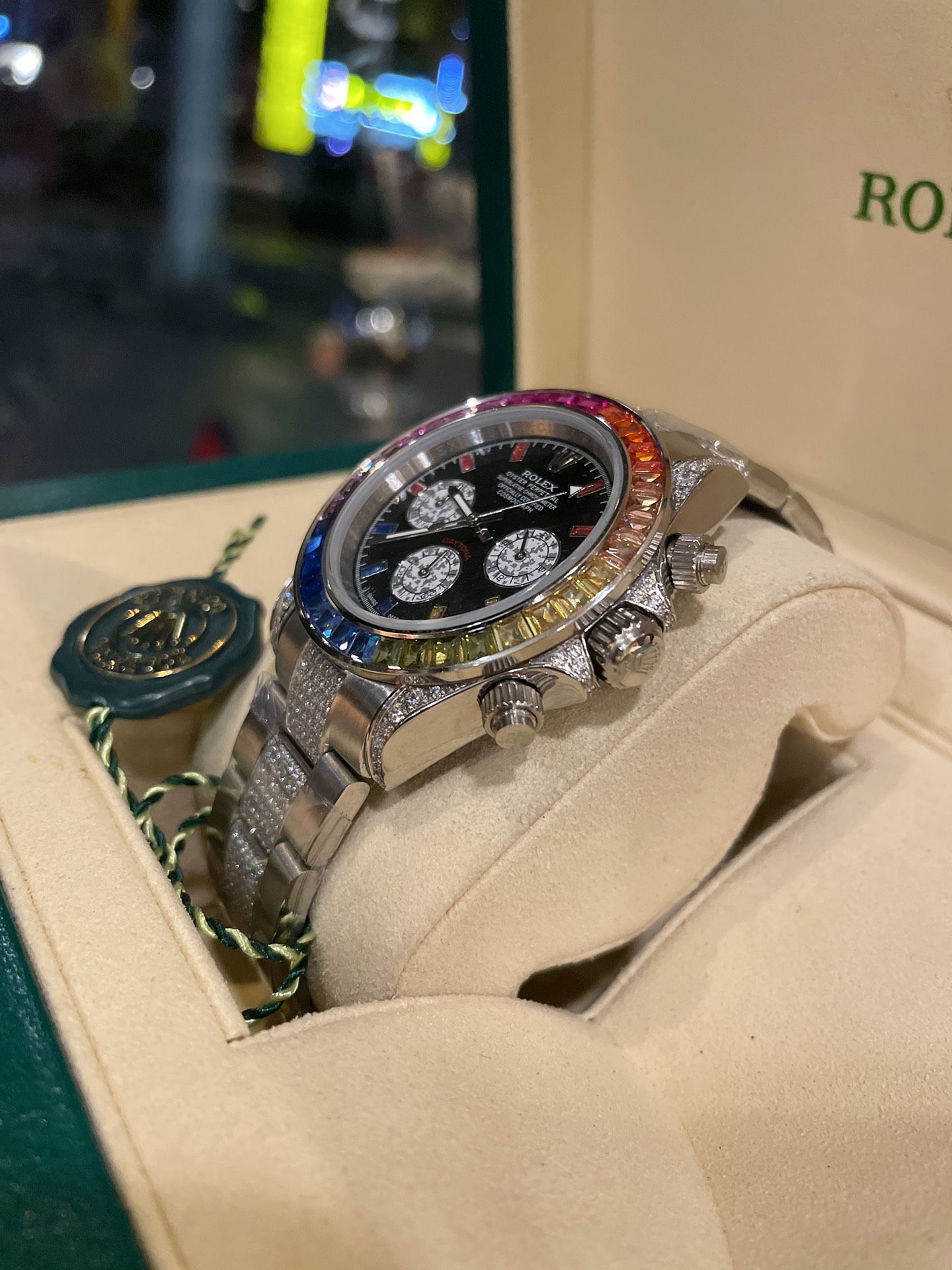 [TOP] ROLEX Daytona Rainbow Black Dial - Rose Gold