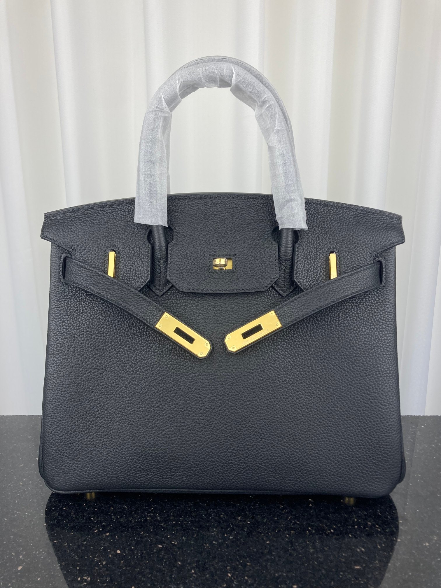 [TOP] HERMES Togo Birkin Bag 30cm - Black -  GHW