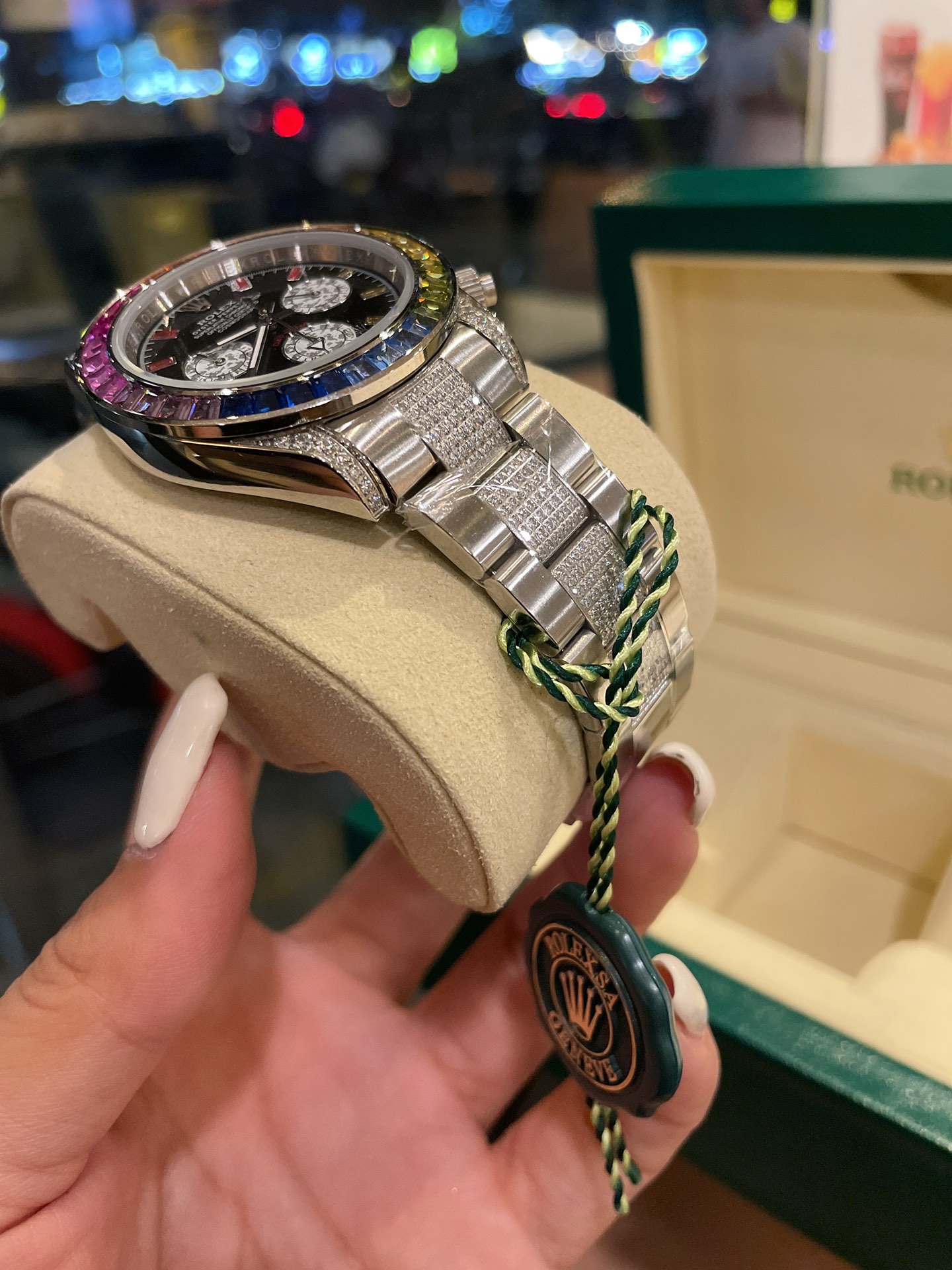 [TOP] ROLEX Daytona Rainbow Black Dial - Rose Gold