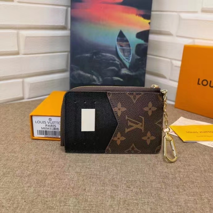 [TOP] Louis Vuitton LV LV Compact Key Wallet - Monogram