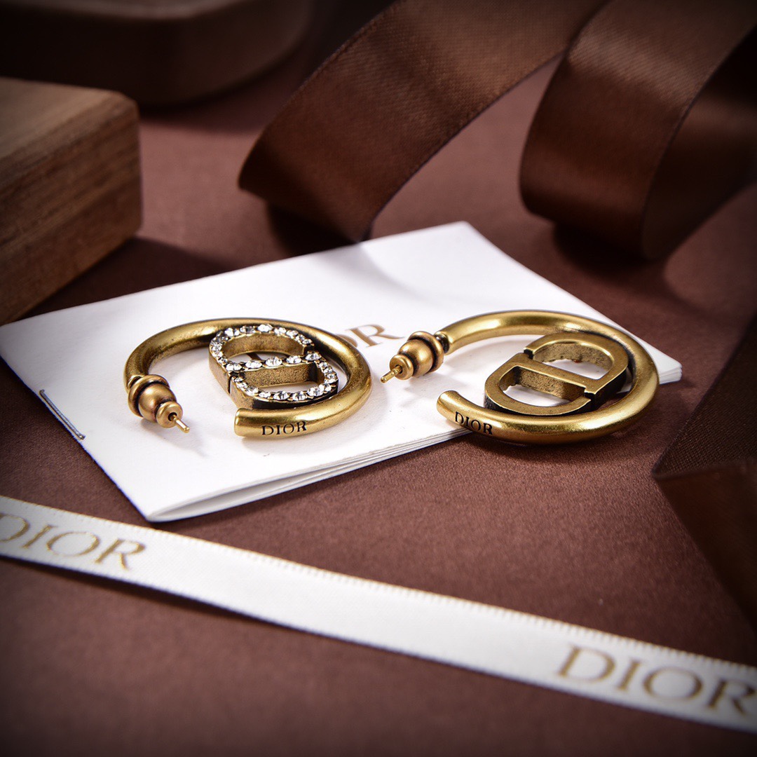 [TOP] Christian Dior CD letter earrings - Brass