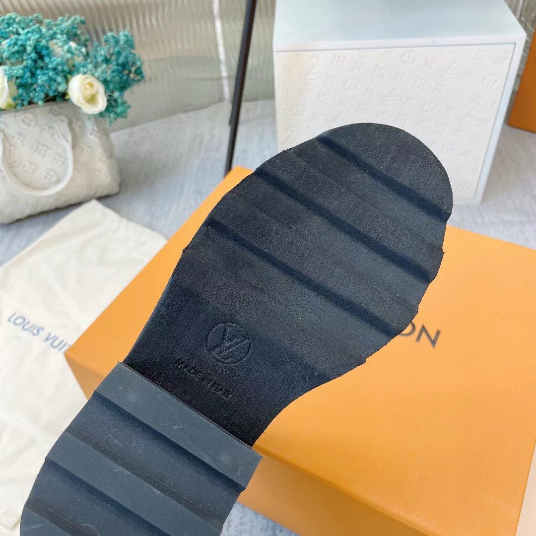 [TOP] Louis Vuitton LV  LV Beaubourg Ankle Boots Logo