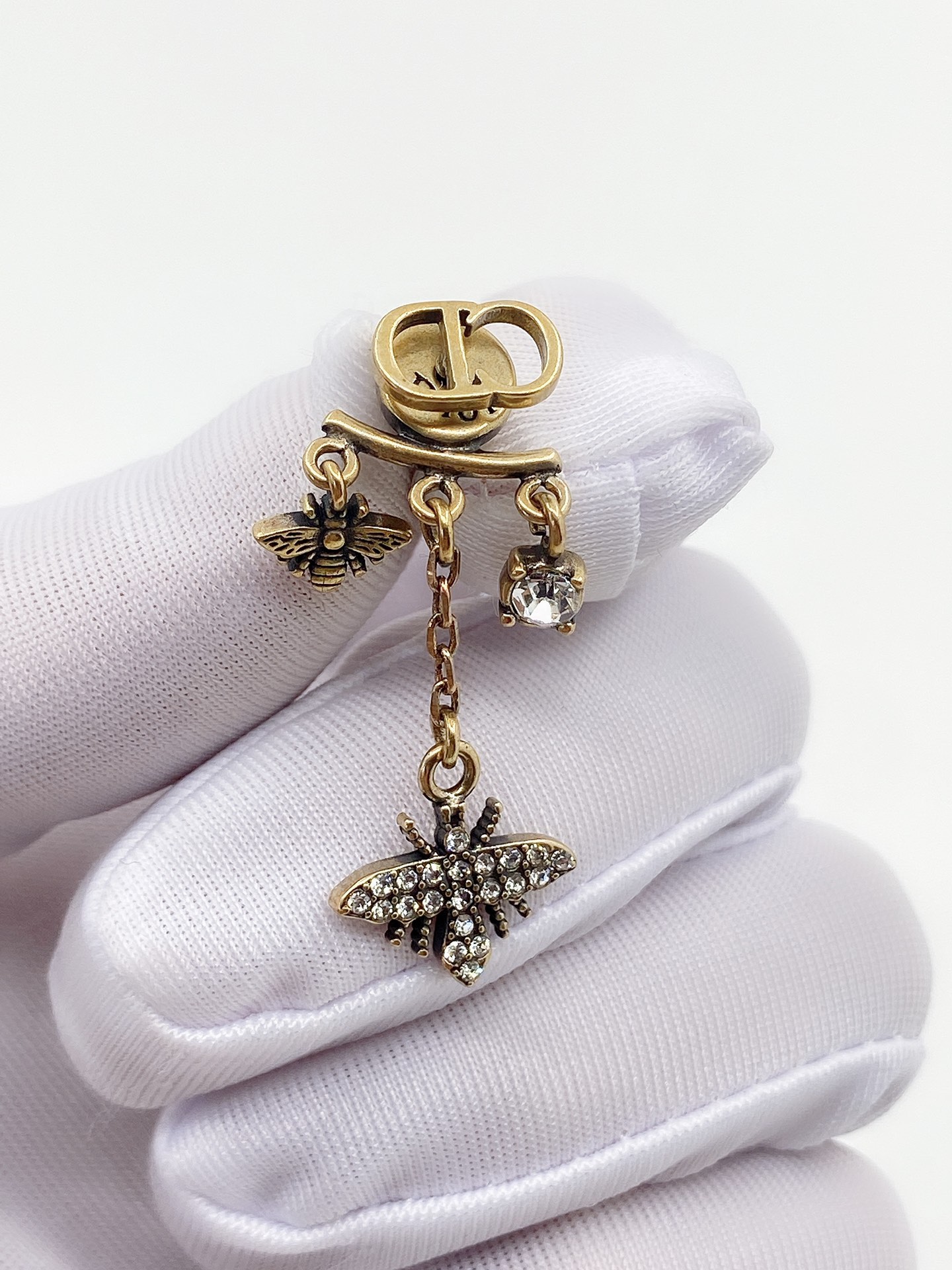 [TOP] Christian Dior Vintage Bee Earrings - Brass