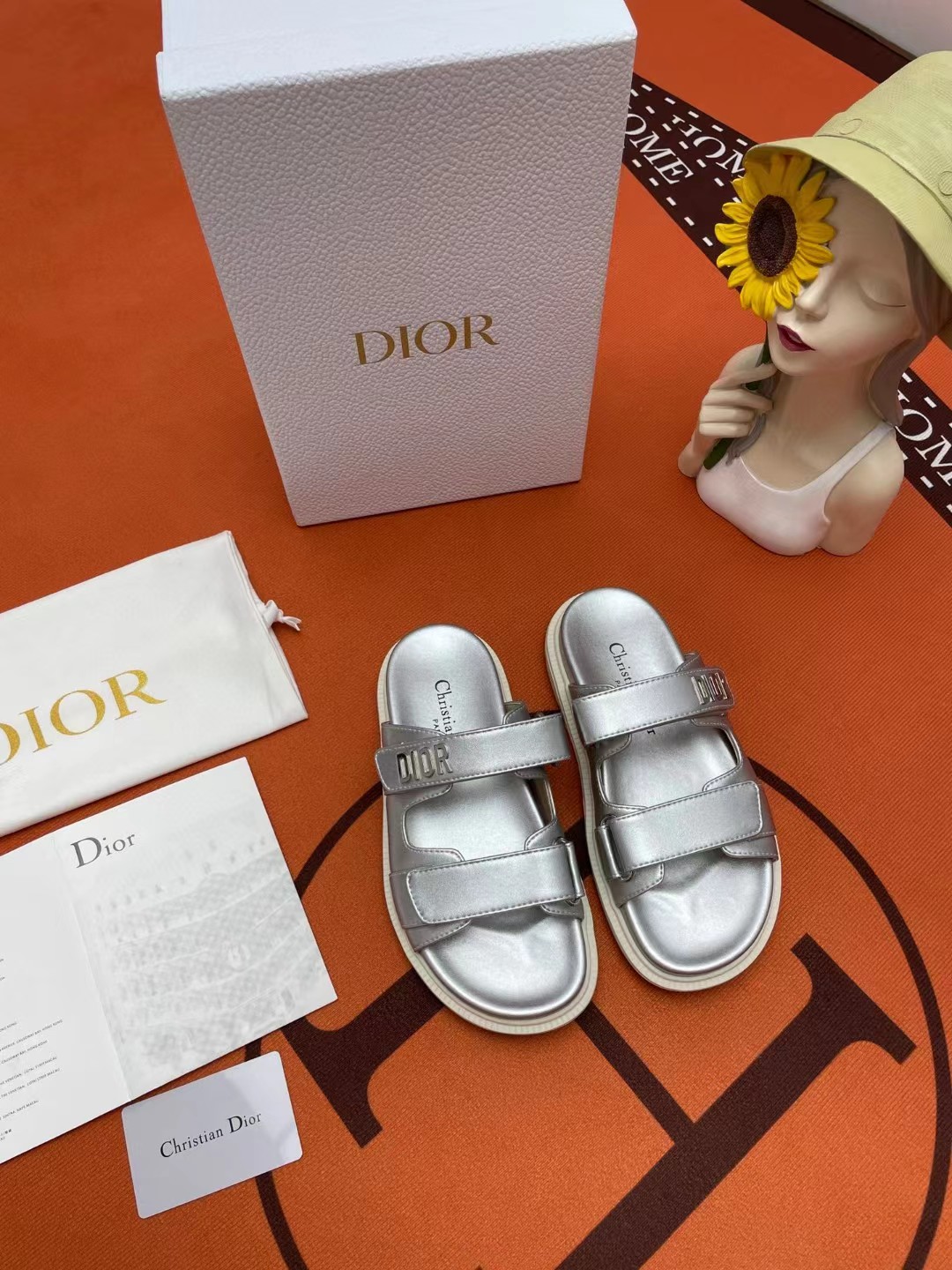 [TOP] Christian Dior Leather Dad Sandals Slides - Collection