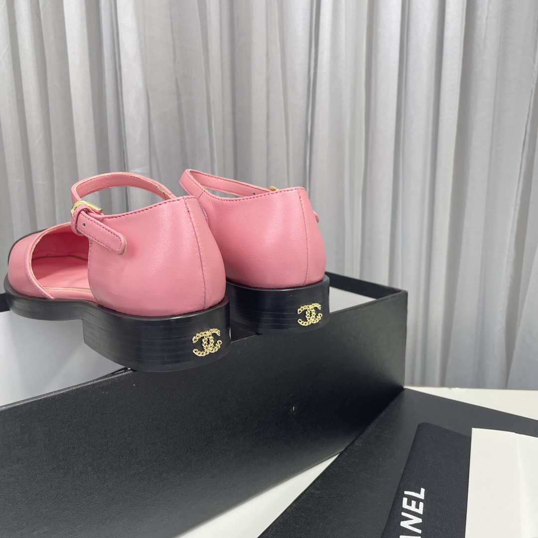 [TOP] CHANEL Two Tone Mules - Collection