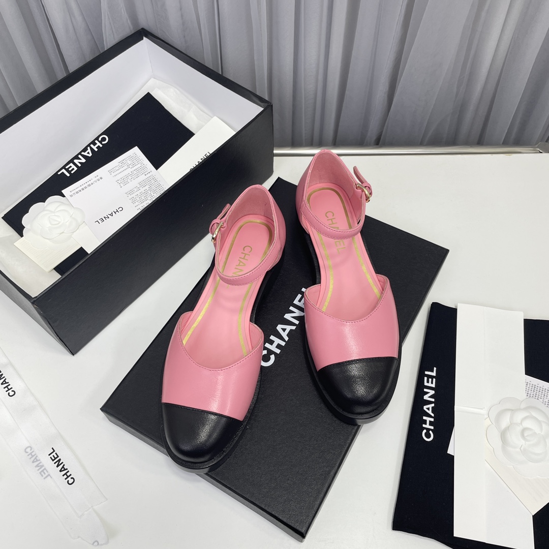[TOP] CHANEL Two Tone Mules - Collection