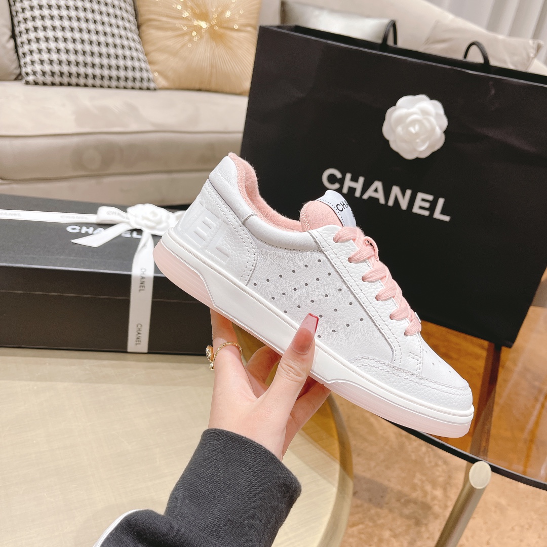 [TOP] CHANEL Two Tone Sneaker - 6 Colours