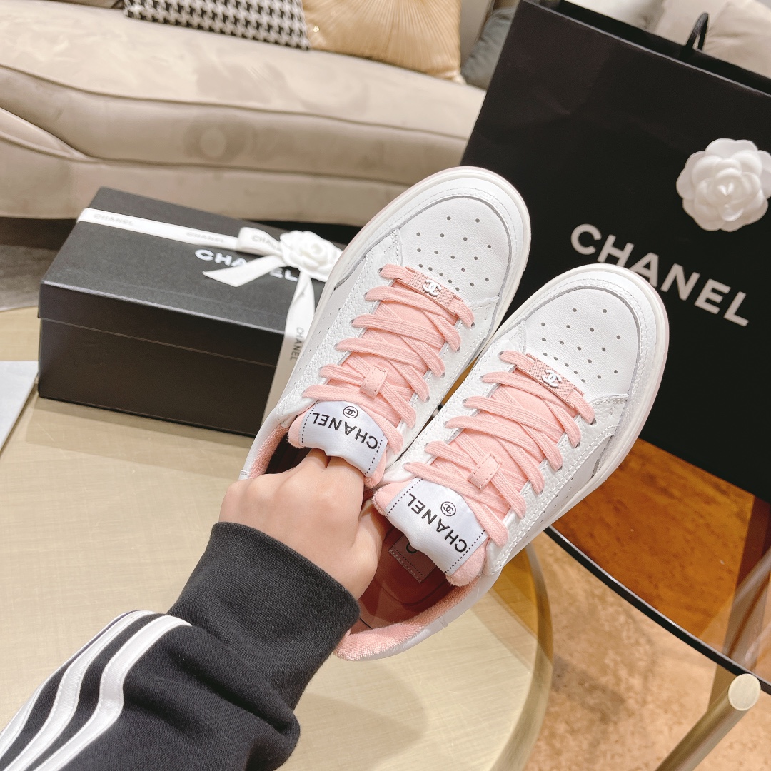[TOP] CHANEL Two Tone Sneaker - 6 Colours