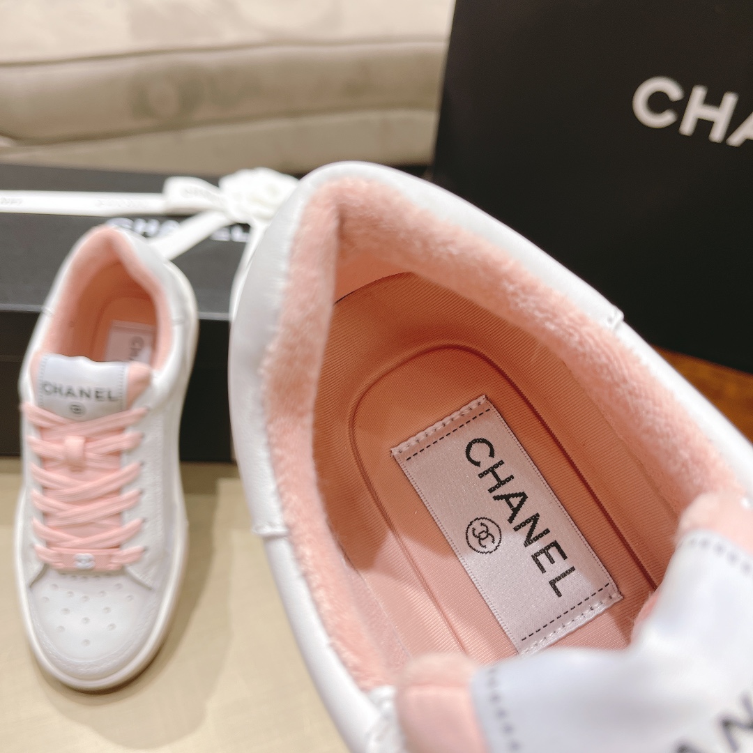 [TOP] CHANEL Two Tone Sneaker - 6 Colours