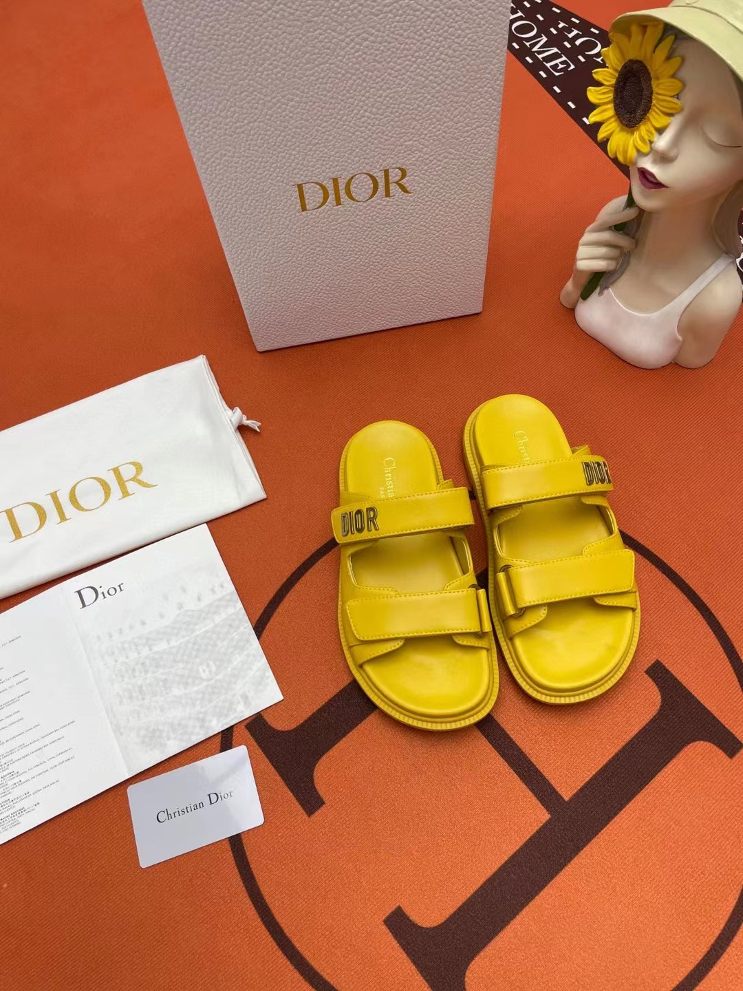 [TOP] Christian Dior Leather Dad Sandals Slides - Collection