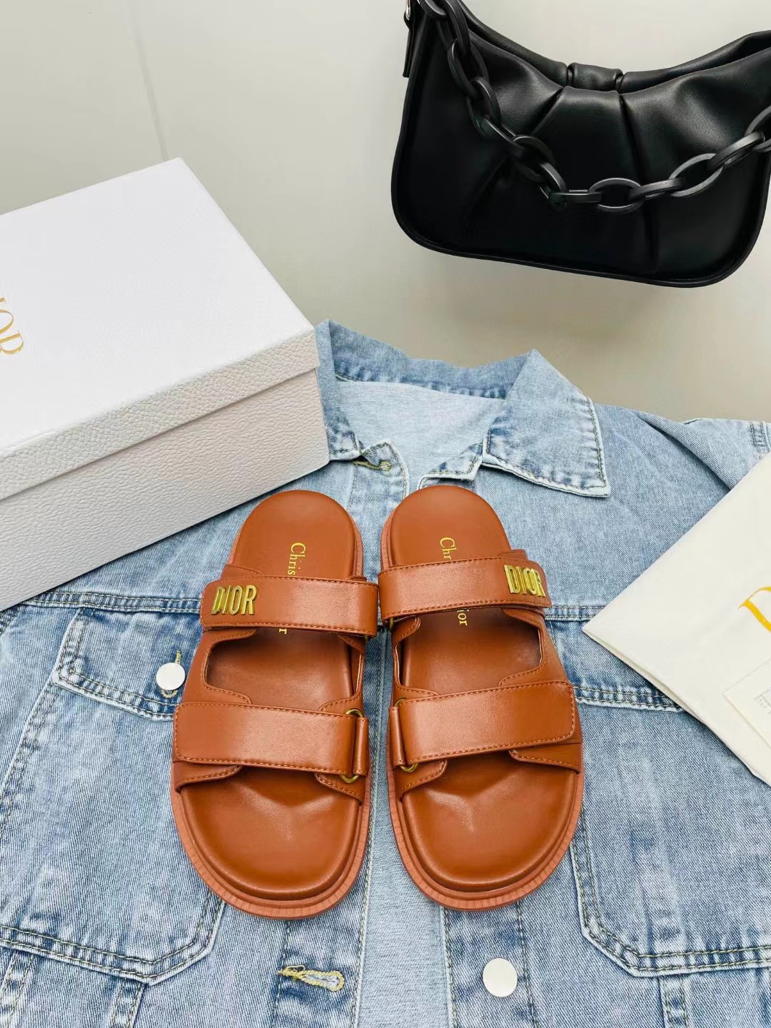 [TOP] Christian Dior Leather Dad Sandals Slides - Collection