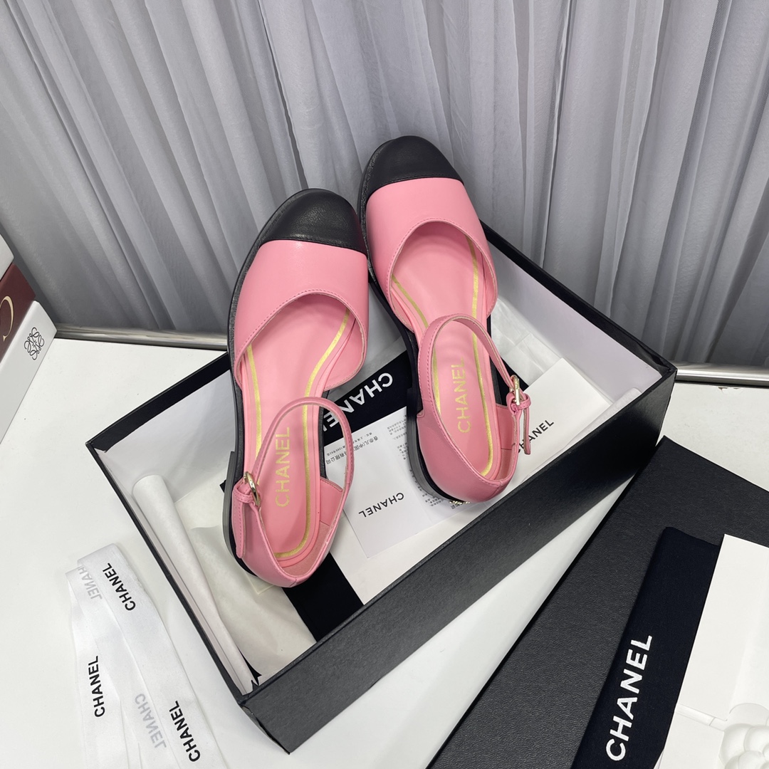 [TOP] CHANEL Two Tone Mules - Collection