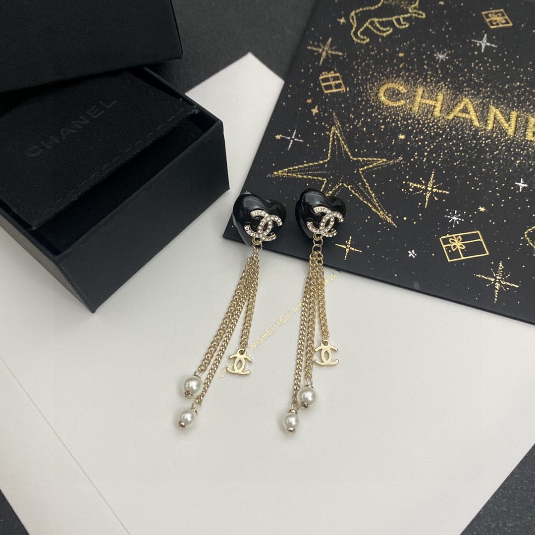[TOP] CHANEL Double C Diamond Tassel Pearl Earrings - Gold