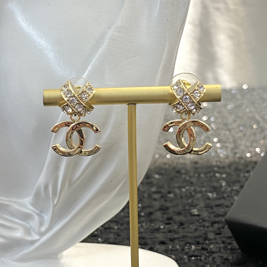 [TOP] CHANEL Double C Cross Earrings
