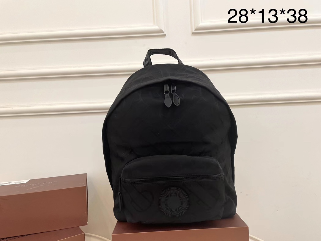 [TOP] BURBERRY Men's Backpack - Black