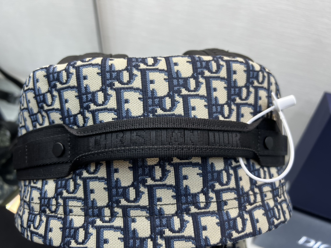 [Top] Christian Dior Travel Men's Backpack - Black