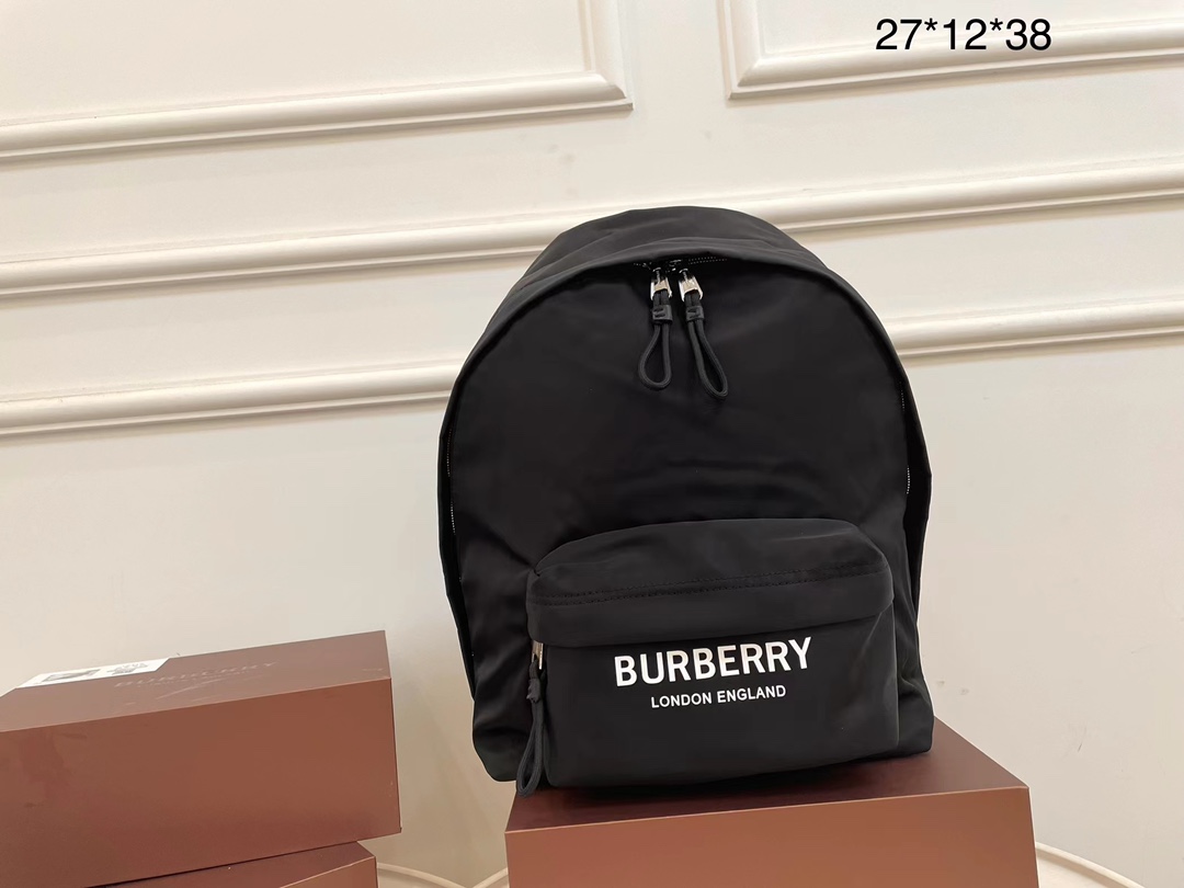 [TOP] BURBERRY Men's Backpack - Black